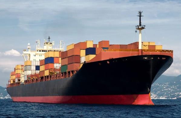 青島海運以其獨特地理位置和先進的港口設施成為連接世界的重要紐帶