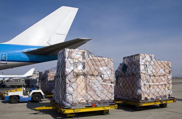 美國空運(yùn)物流的未來發(fā)展?jié)摿薮螅貙⒗^續(xù)發(fā)揮著重要的作用