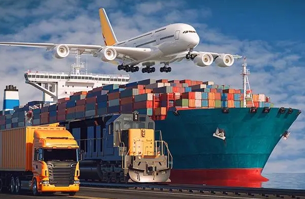 在當今全球化的背景下，國際物流行業的發展十分迅速