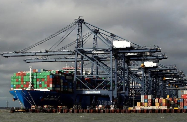 隨著全球貿易的不斷發展，國際貨代行業將迎來更多的發展機遇