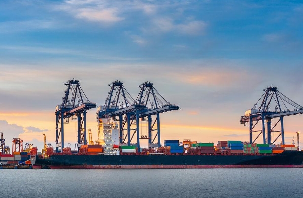 海外運輸公司作為連接世界的橋梁，在全球化進程中發揮著重要作用